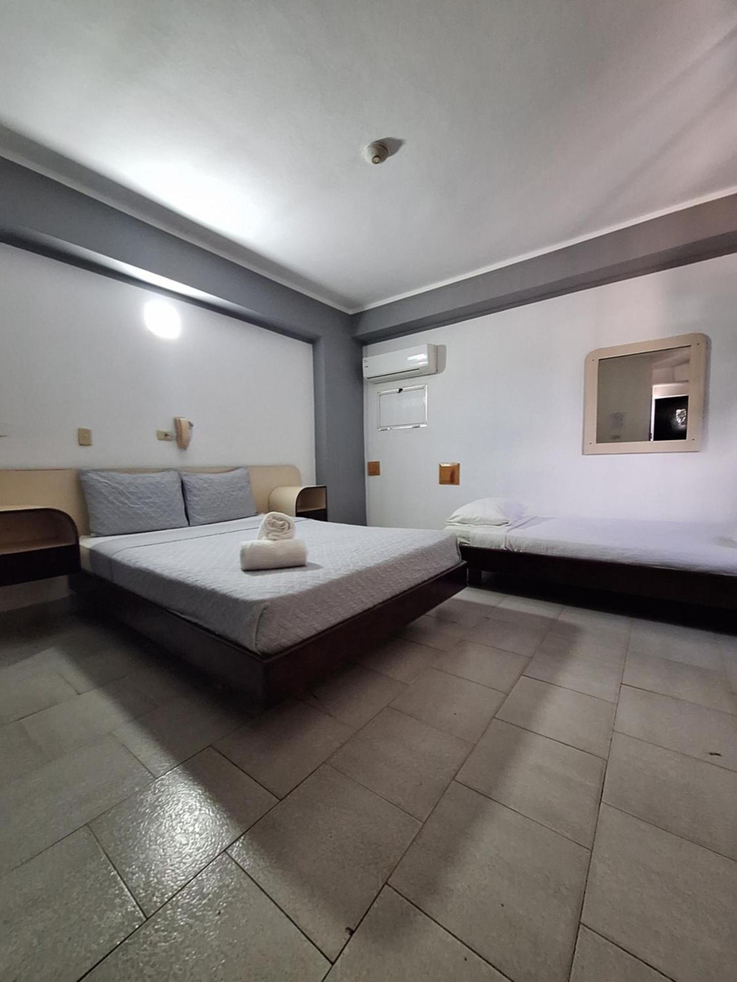 Hotel Jupiter El Morro de Barcelona エクステリア 写真